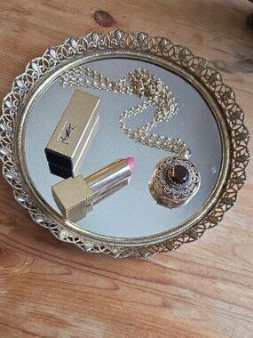 Vintage Avon Gold Tone Filigree Round Amber Cabochon Locket Necklace Large